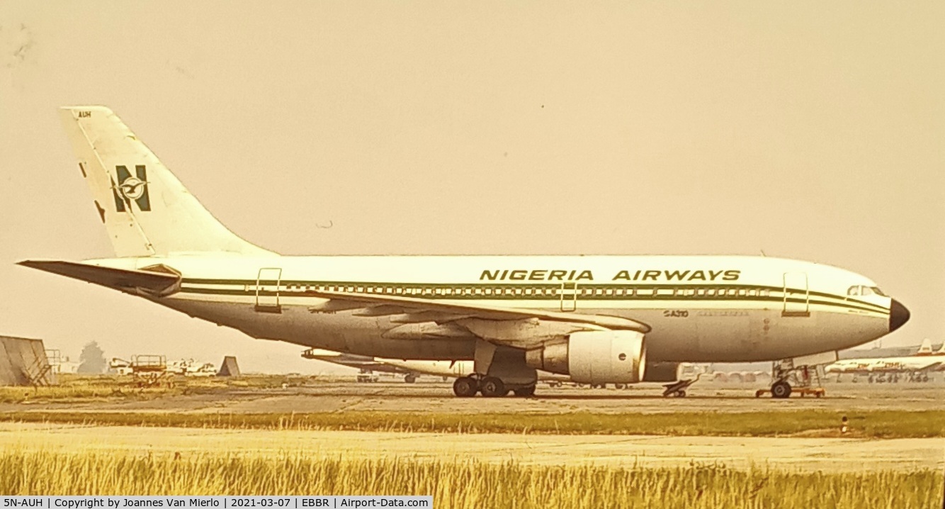 5N-AUH, 1984 Airbus A310-222 C/N 340, scan from slide
