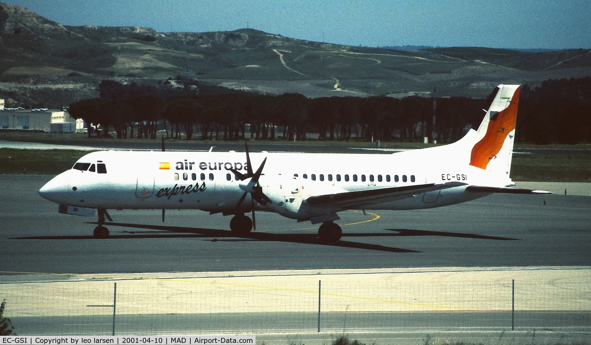 EC-GSI, 1991 British Aerospace ATP C/N 2044, Madrid 10.4.2001