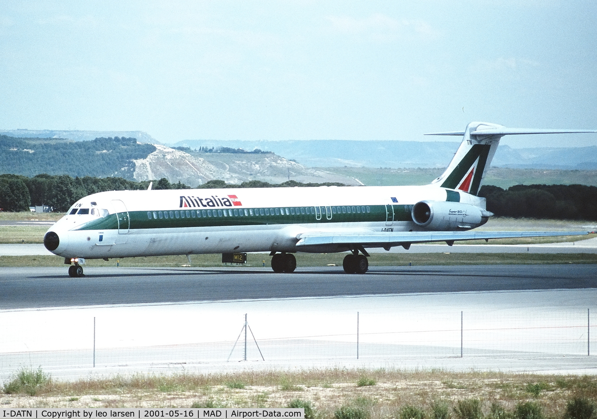 I-DATN, 1995 McDonnell Douglas MD-82 (DC-9-82) C/N 53231/2107, Madrid 16.5.2001
