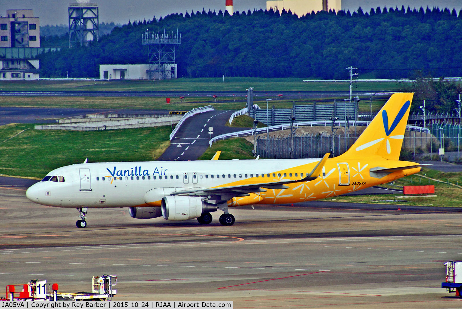 JA05VA, 2014 Airbus A320-214 C/N 6282, JA05VA   Airbus A320-214 [6282] (Vanilla Air) Tokyo-Narita~JA 24/10/2015