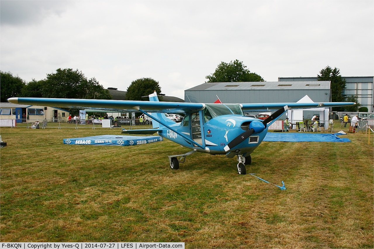 F-BKQN, Cessna 182F Skylane C/N 18254493, Cessna 182F Skylane, Guiscriff airfield (LFES) open day 2014