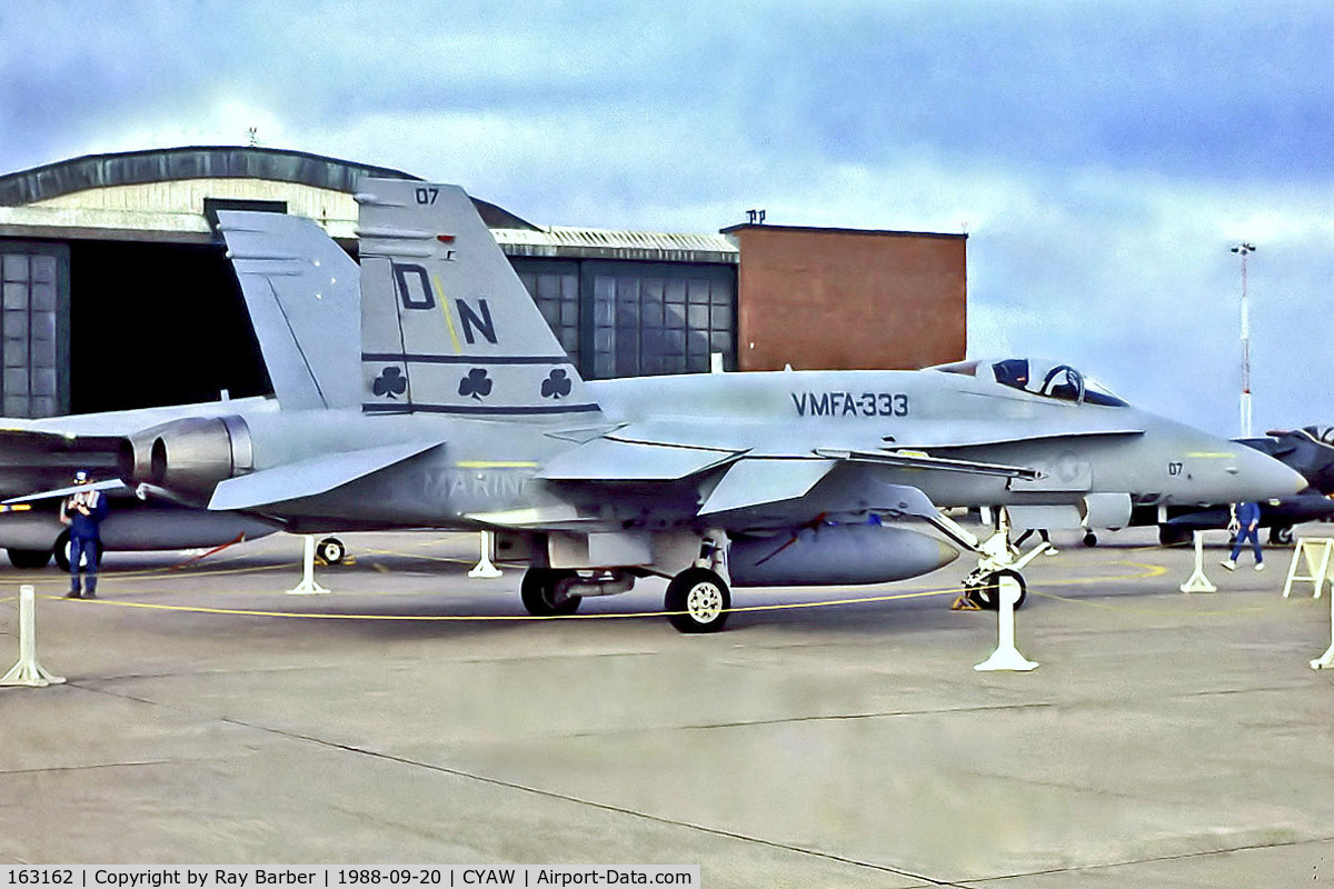 163162, McDonnell Douglas F/A-18A Hornet C/N 594/A501, 163162   McDonnell Douglas F/A-18A Hornet [A501] (United States Marine Corps) CFB Shearwater~C @ 19-20/09/1988