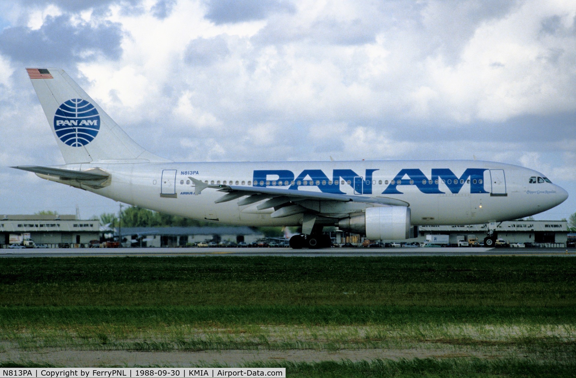 N813PA, 1987 Airbus A310-324 C/N 449, PanAm A310 lining-up