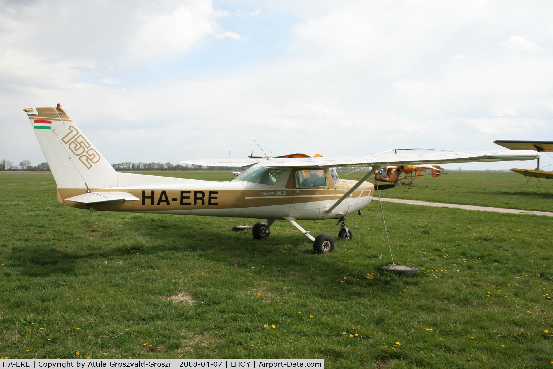 HA-ERE, 1977 Cessna 152 C/N 15280769, LHOY - Öcsény Airport, Hungary