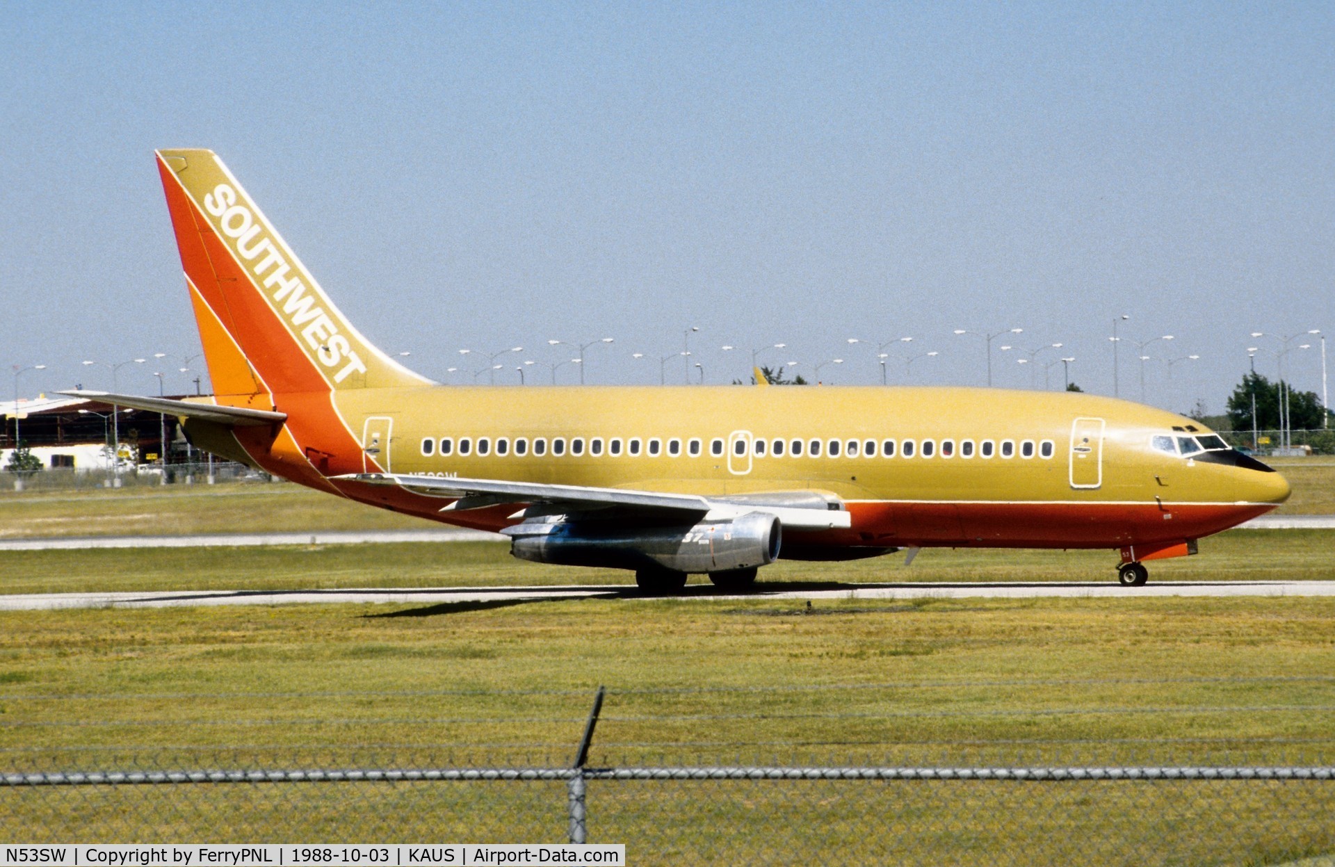 N53SW, 1978 Boeing 737-2H4 C/N 21534, Southwest B732 taxiing for departure