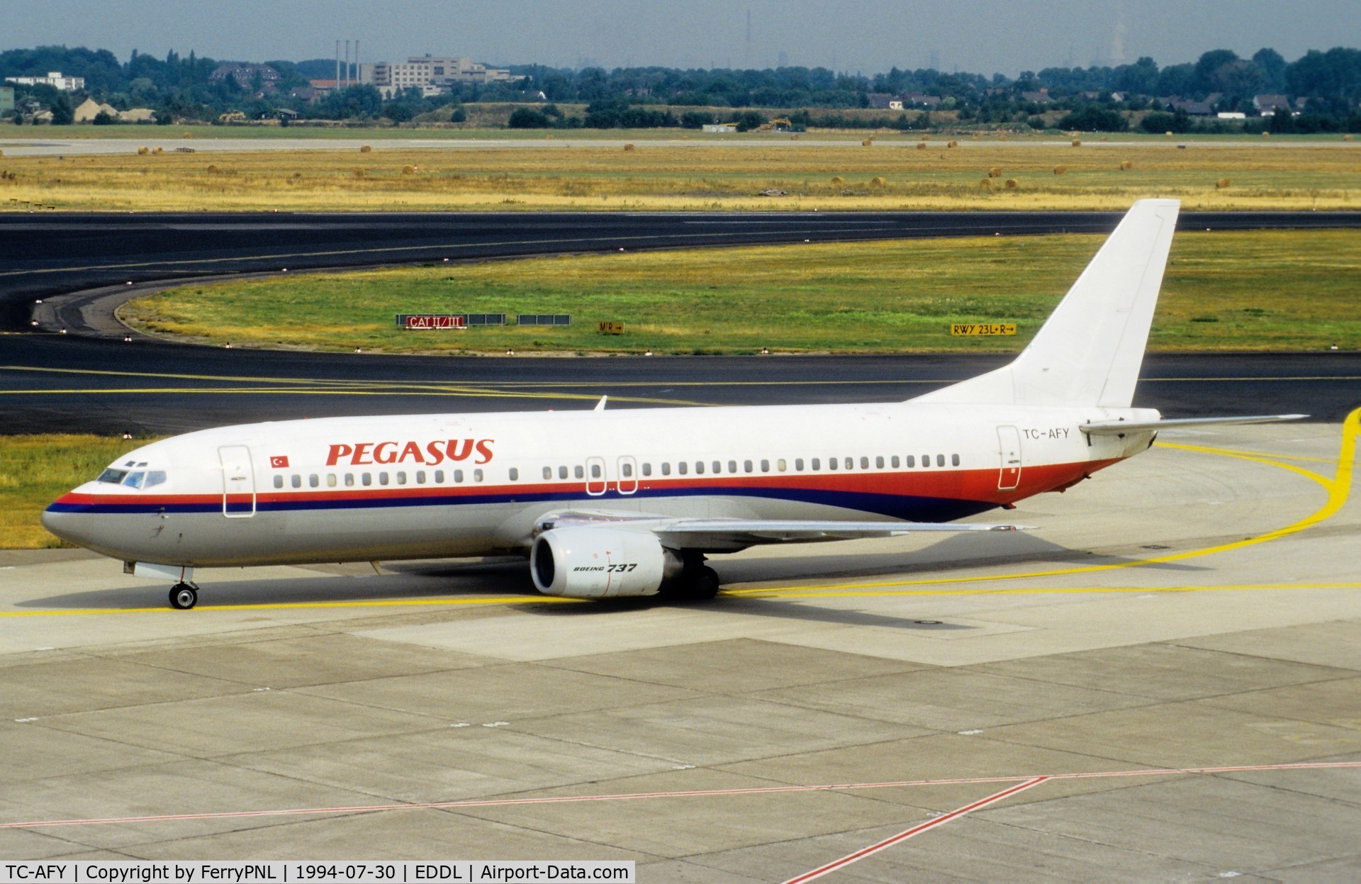 TC-AFY, Boeing 737-4Q8 C/N 24705, Former Malaysian B734 operating for Pegasus for only 8 months and than went to Air Sahara, India.