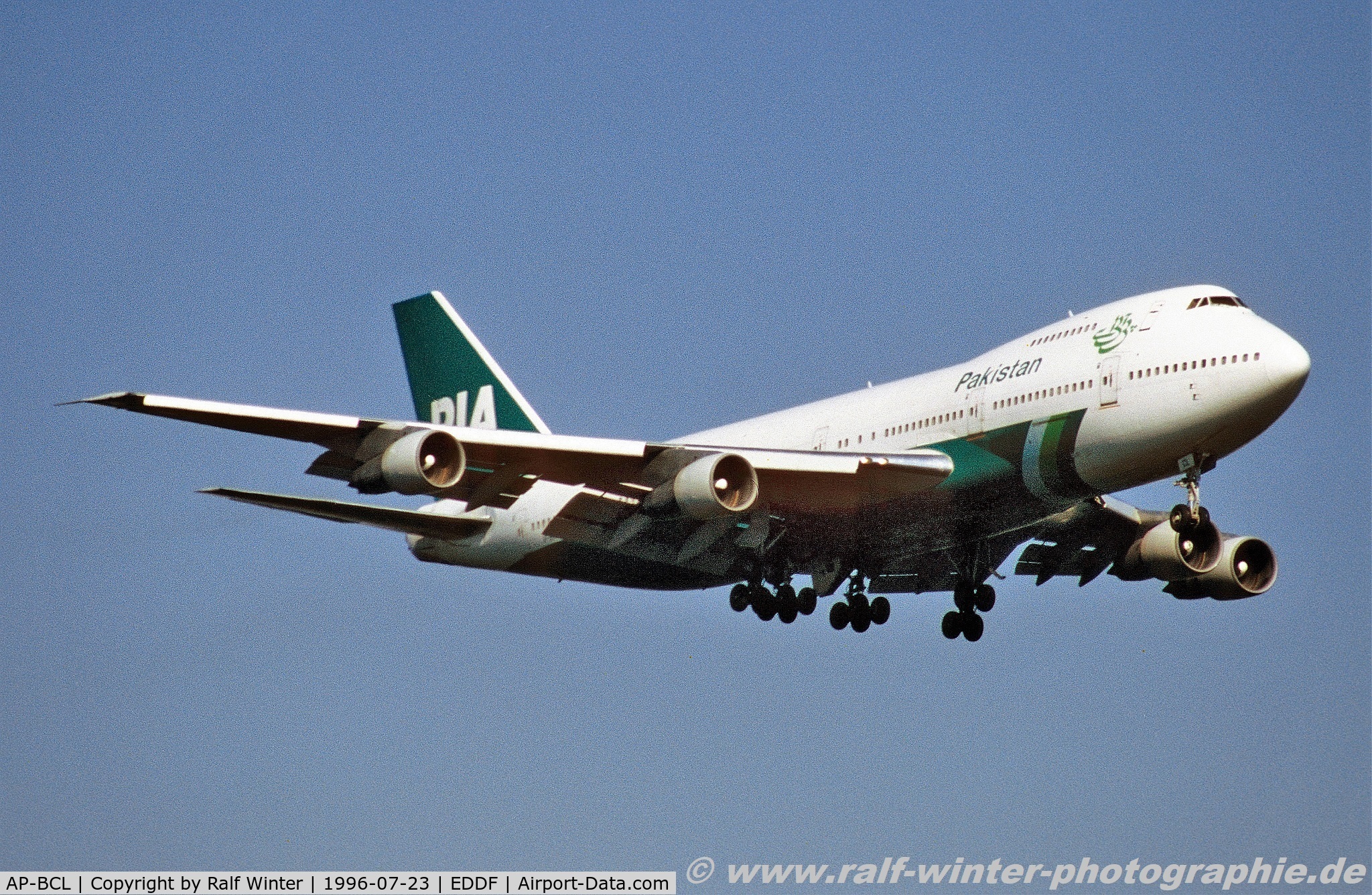 AP-BCL, 1974 Boeing 747-217B C/N 20929, Boeing 747-217B - PK PIA Pakistan International Airlines - 20929 - AP-BCL - 23.07.1996 - FRA