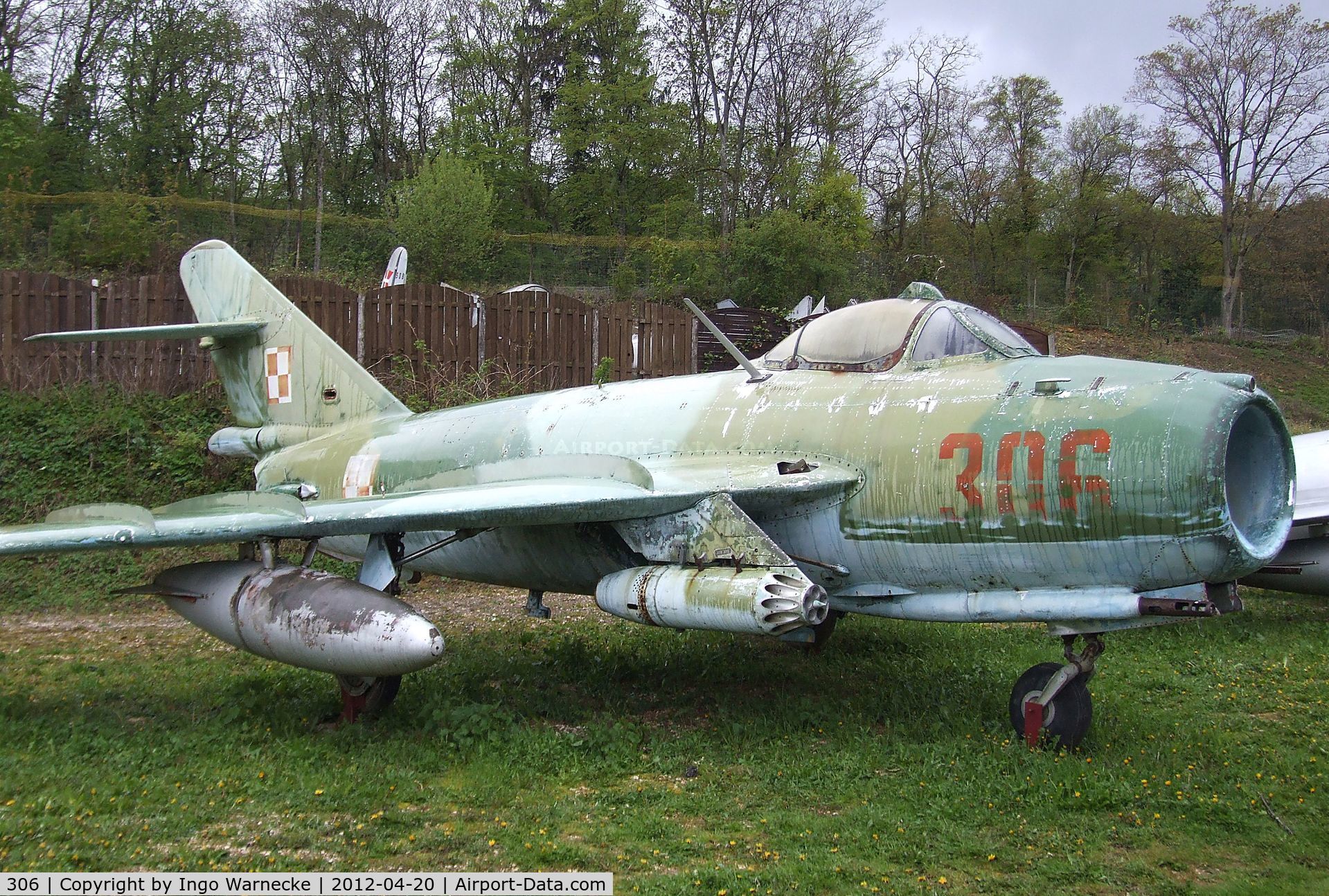306, PZL-Mielec Lim-6bis C/N 1F-0306, PZL-Mielec Lim-6bis (MiG-17 attack version) FRESCO at the Musee de l'Aviation du Chateau, Savigny-les-Beaune