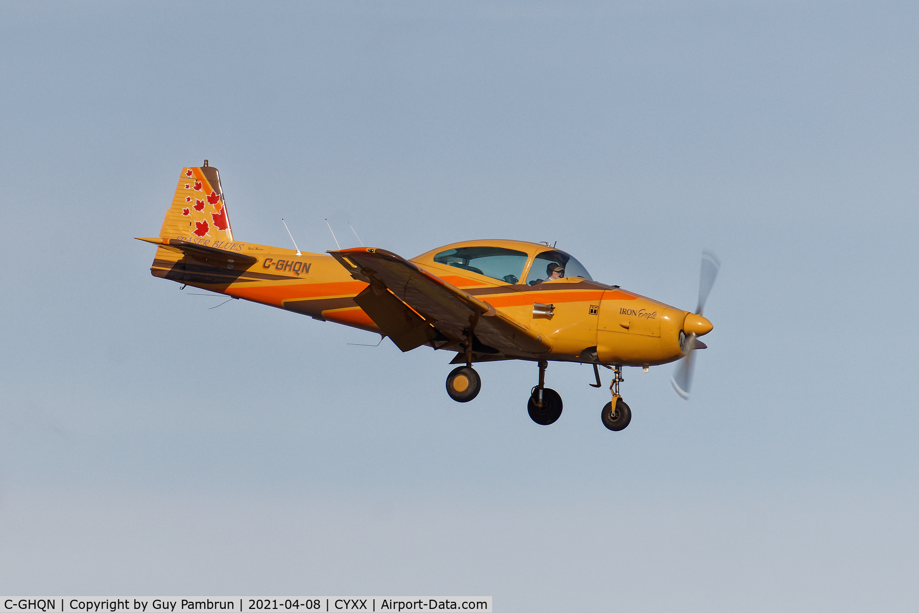 C-GHQN, 1948 Ryan Navion A C/N NAV-4-1524, Landing on 19
