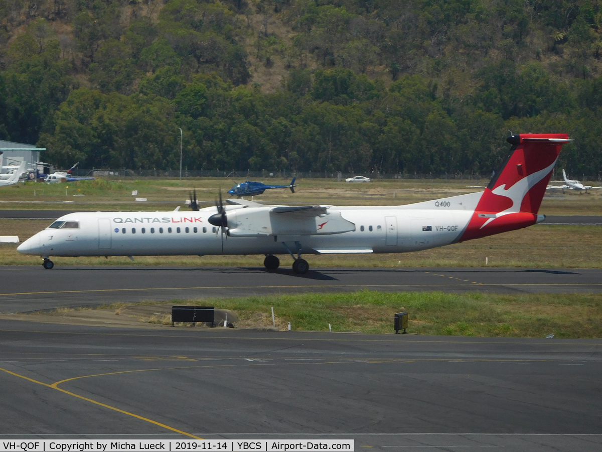 VH-QOF, 2006 De Havilland Canada DHC-8-402Q Dash 8 C/N 4128, At Cairns