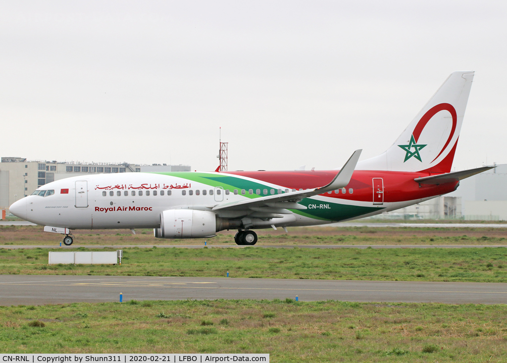 CN-RNL, 1999 Boeing 737-7B6 C/N 28982, Taxiing holding point rwy 32R for departure in new c/s