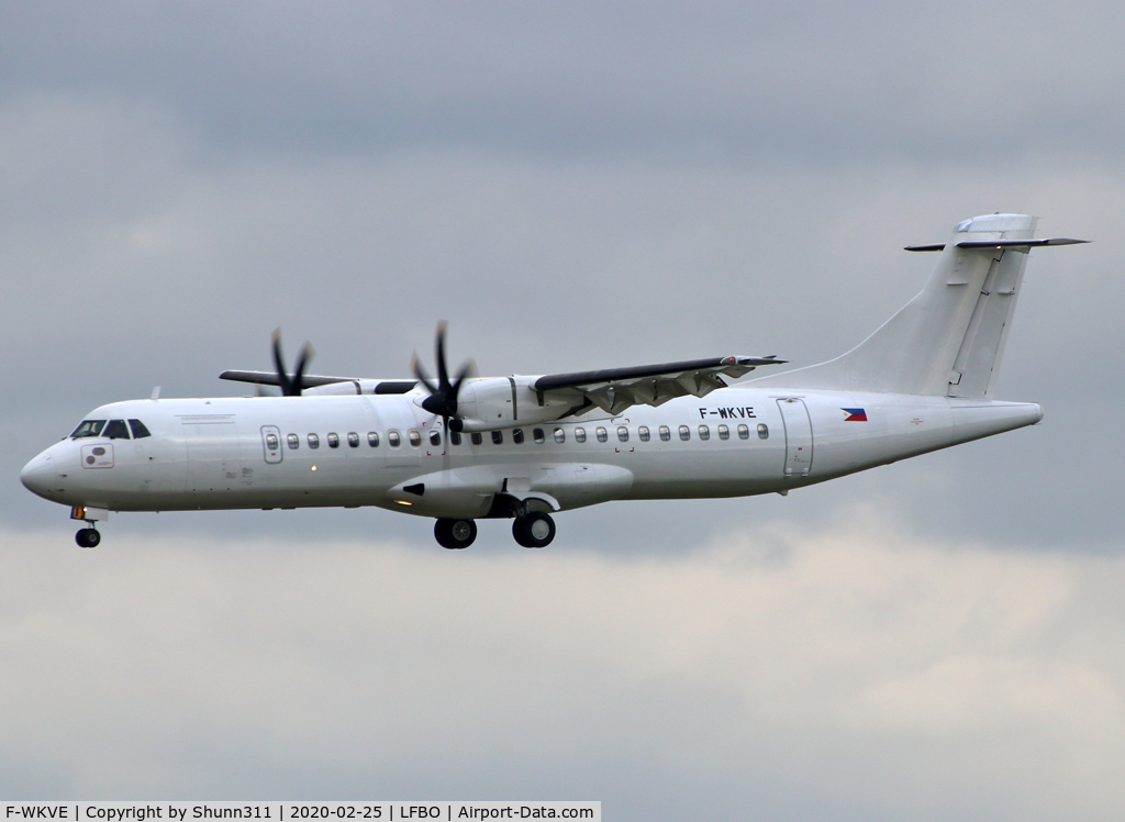 F-WKVE, 2002 ATR 72-212A C/N 692, C/n 0692 - For Sunlight Express Airways as RP-C6386