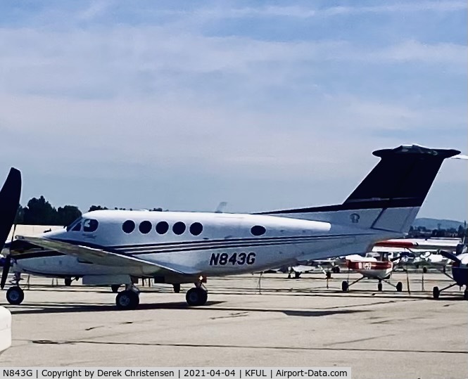 N843G, 1981 Beech 200 C/N BB-843, Brief Stop for drop off / pick up