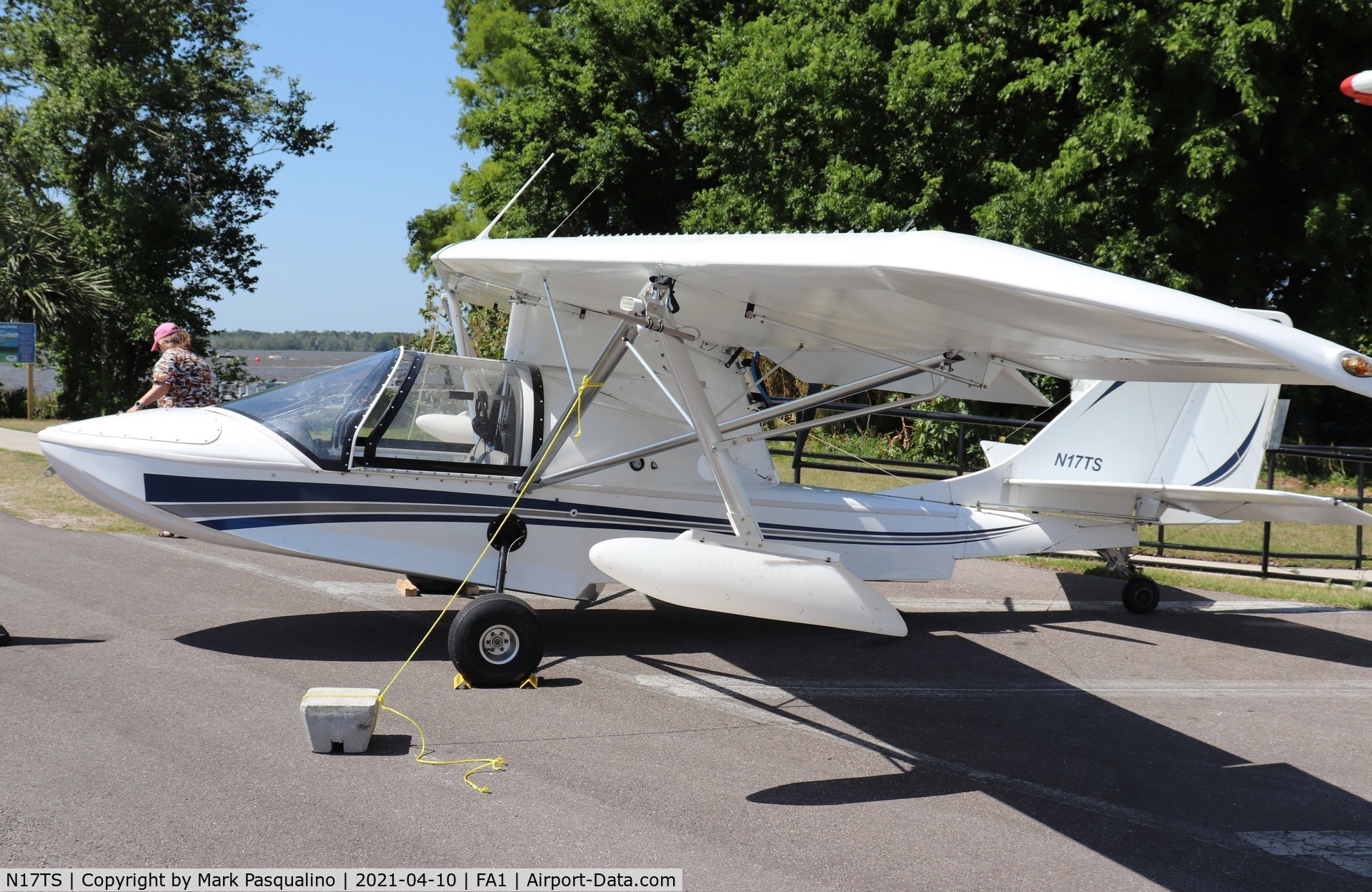 N17TS, 2013 Progressive Aerodyne Searey LSX C/N 1LK539C, Searey LSX