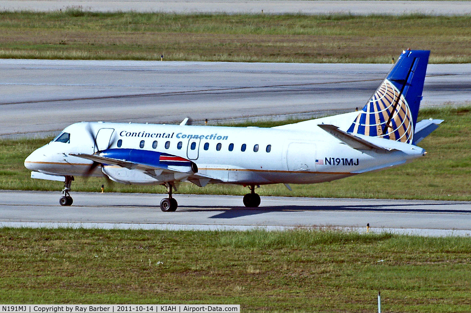 N191MJ, 1990 Saab 340B C/N 340B-191, N191MJ   SAAB-Scania SF.340B [191] (Continental Connection-Colgan Air) Houston-George Bush Intercontinental~N 14/10/2011