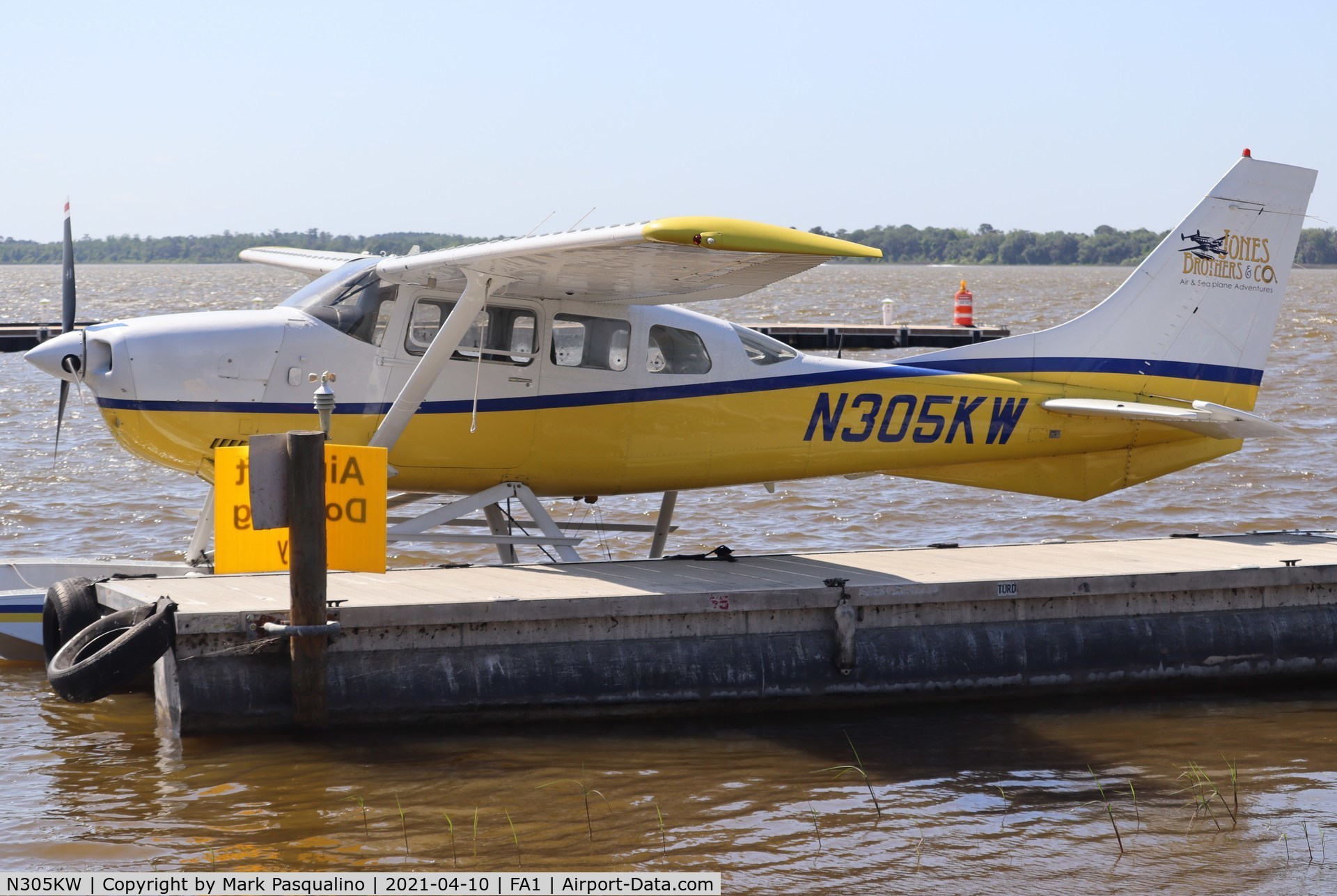 N305KW, 1978 Cessna U206G Stationair C/N U206-04213, Cessna U206G