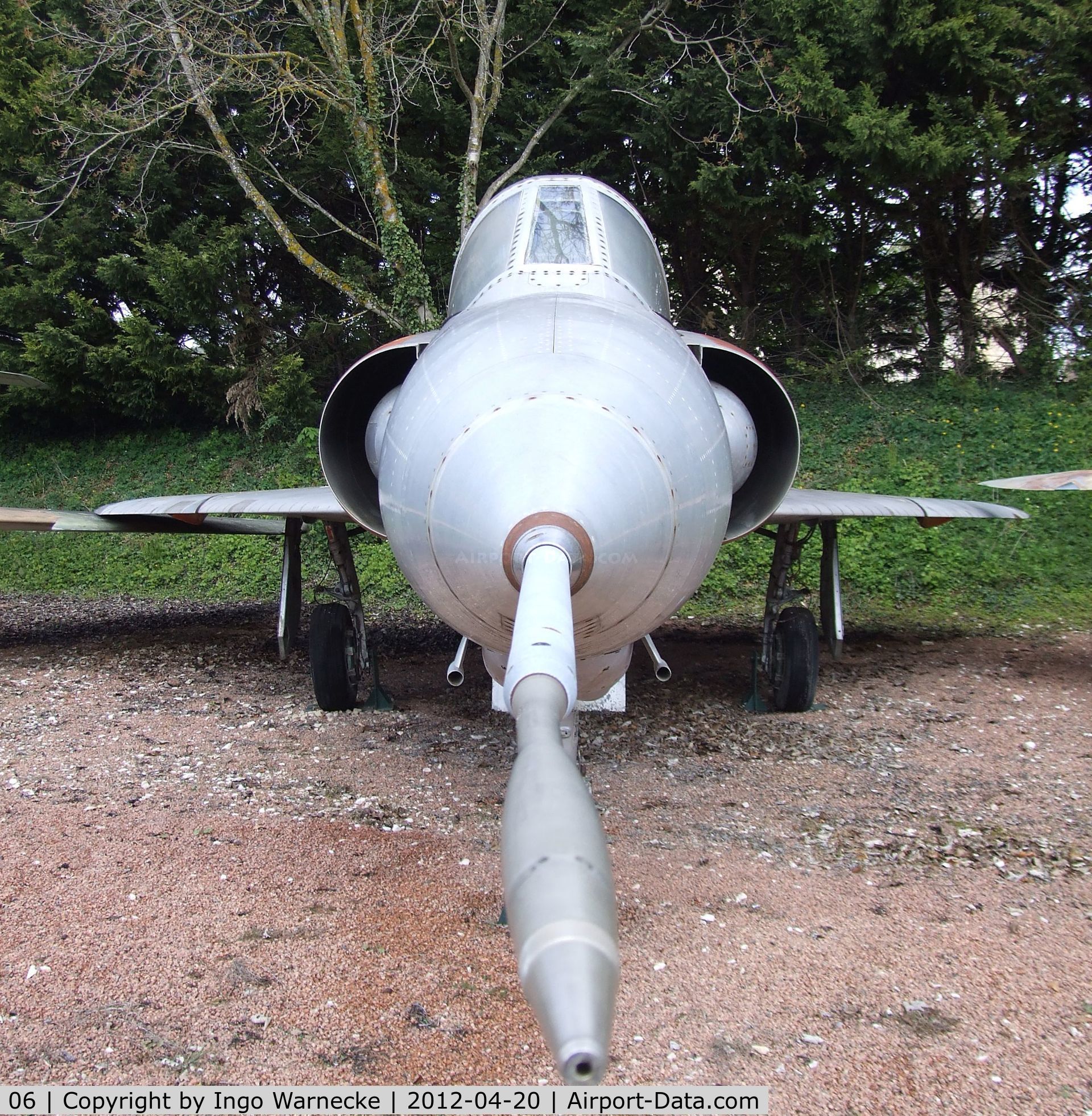 06, 1959 Dassault Mirage IIIA C/N 06, Dassault Mirage III A at the Musee de l'Aviation du Chateau, Savigny-les-Beaune