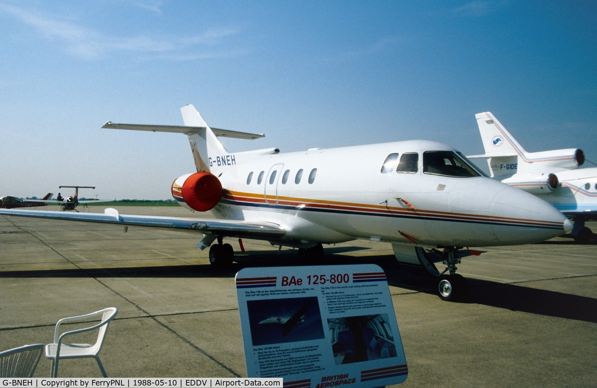 G-BNEH, 1986 British Aerospace BAe.125-800B C/N 258078, Static display of BAe800 at ILA
