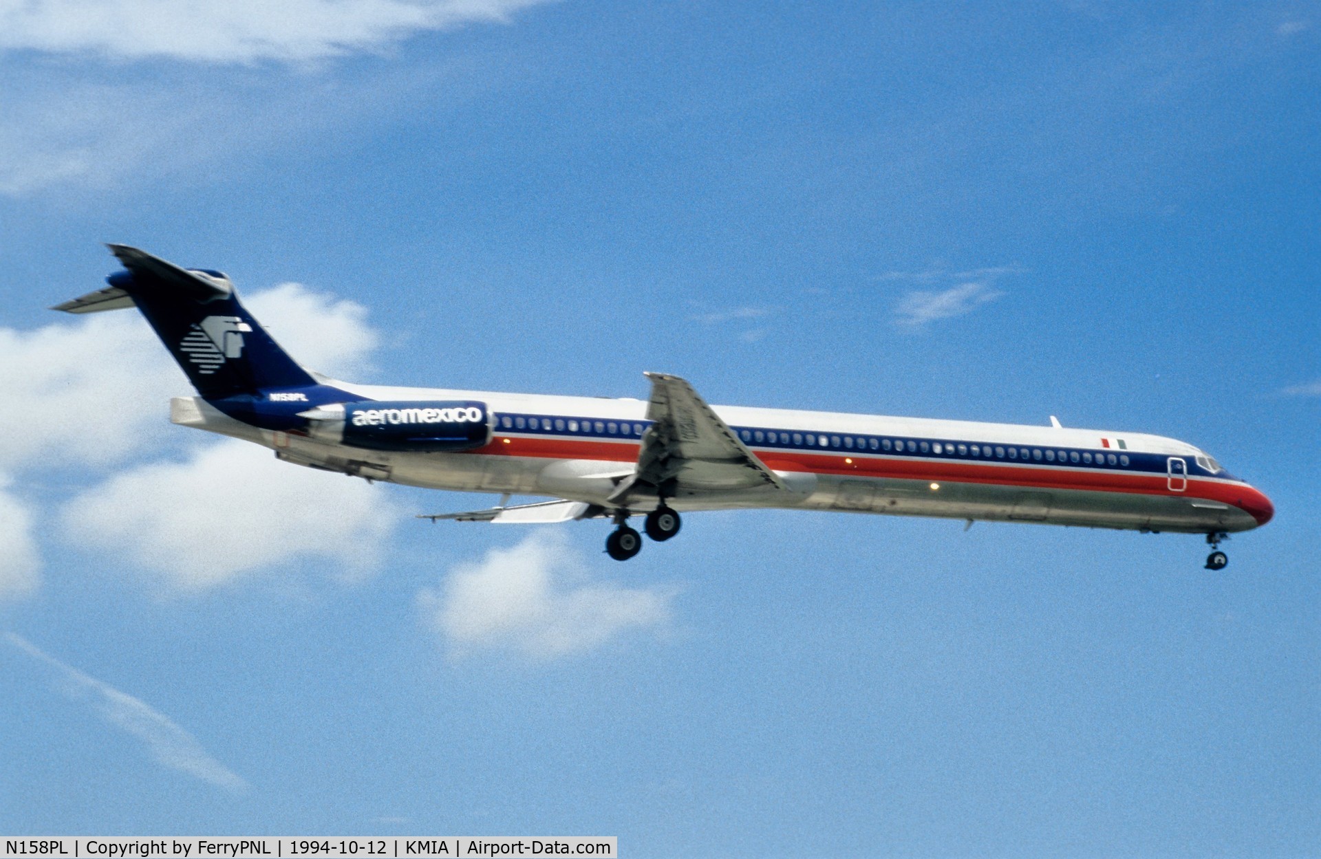 N158PL, 1989 McDonnell Douglas MD-88 C/N 49761, Aeromexico MD88