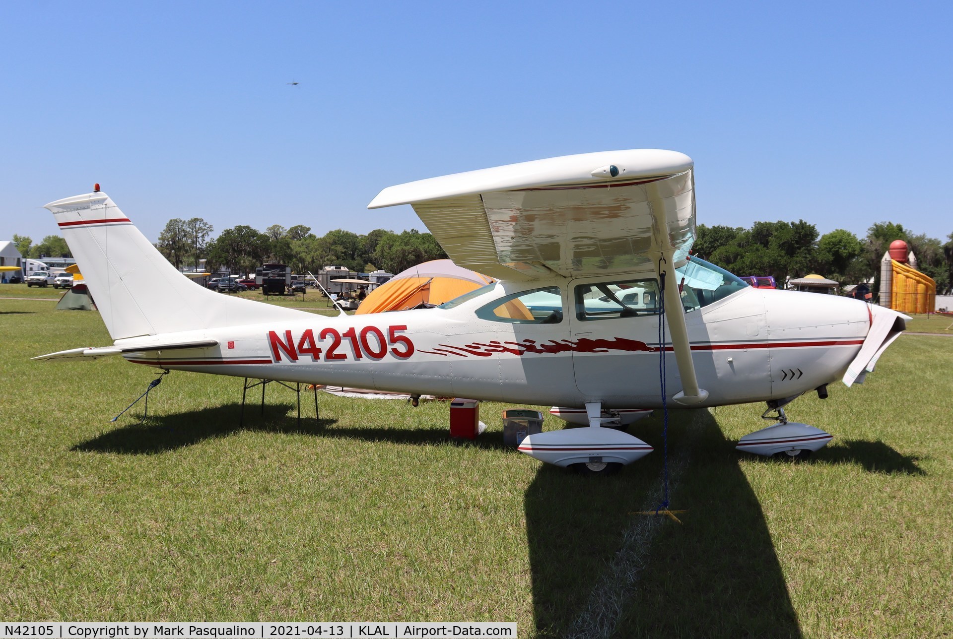 N42105, 1968 Cessna 182L Skylane C/N 18258854, Cessna 182L