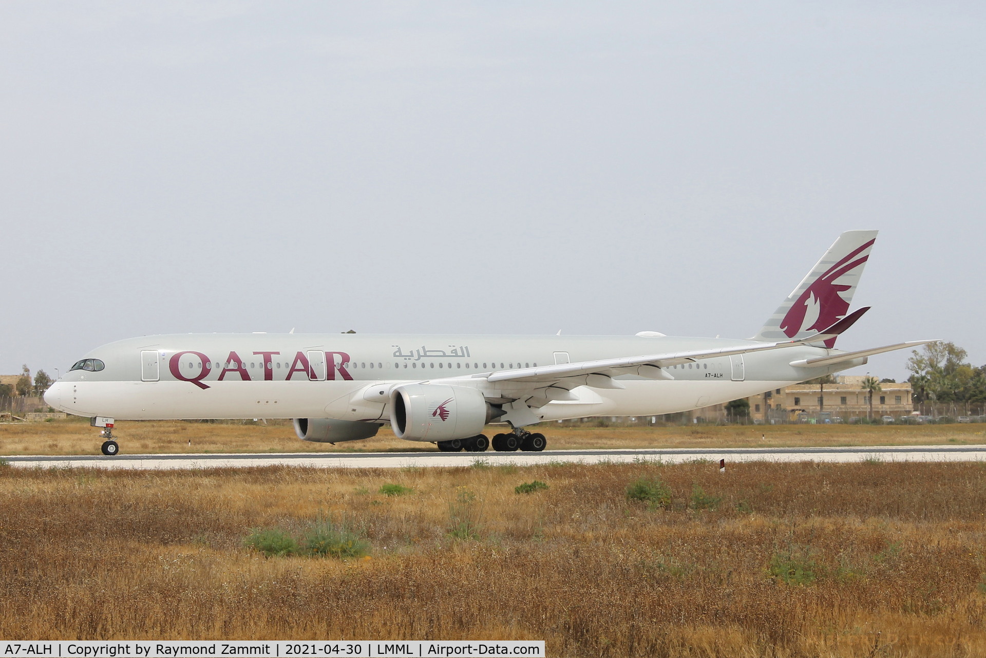 A7-ALH, 2015 Airbus A350-941 C/N 012, A350 A7-ALH Qatar Airways