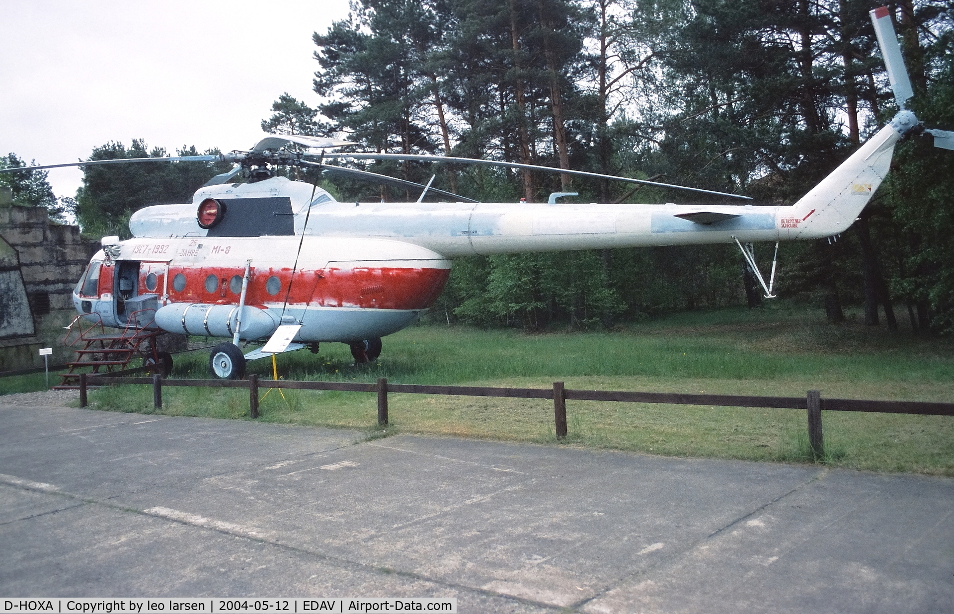 D-HOXA, 1967 Mil MI-8T C/N 0211, Finow Air Museum 12.5.2004