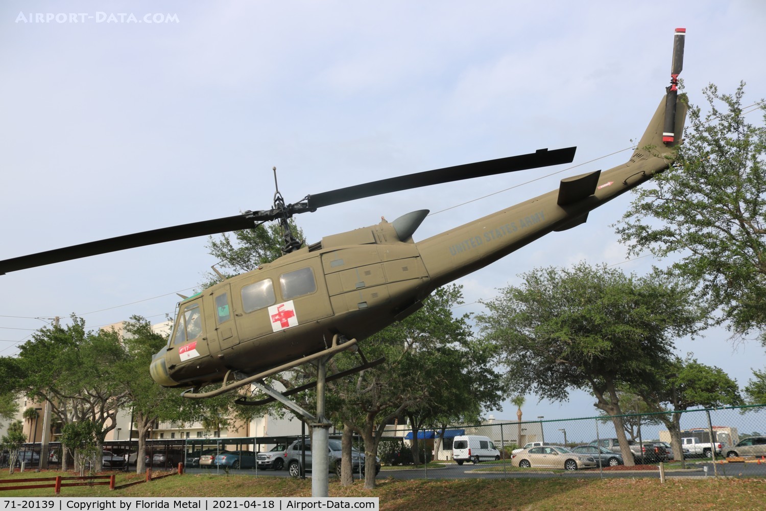 71-20139, 1971 Bell UH-1H Iroquois C/N 12963, Gate Guard Merritt Island Veterans Museum