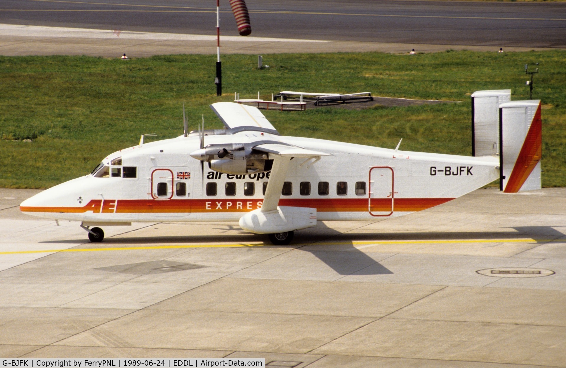 G-BJFK, 1981 Short SD3-30 Series 100 C/N SH3077, Air Europe Express SH330