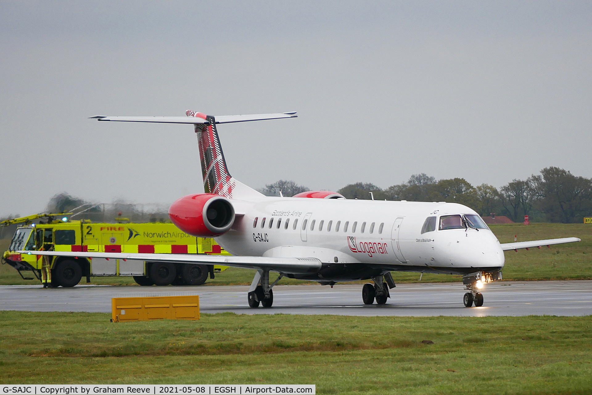 G-SAJC, 2000 Embraer EMB-145EP (ERJ-145EP) C/N 145280, Just landed at Norwich.