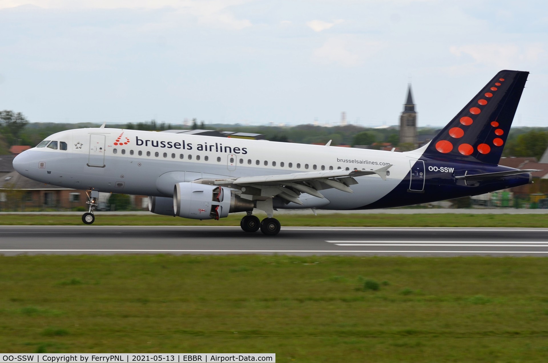 OO-SSW, 2007 Airbus A319-111 C/N 3255, Arrival of Brussels A319
