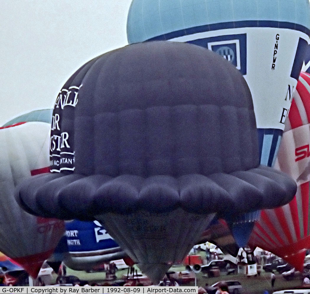 G-OPKF, 1990 Cameron Balloons Bowler-90 C/N 2314, G-OPKF   Cameron SS Bowler Hat-90 HAFB [2314] Bristol-Ashton Court~G 09/08/1992
