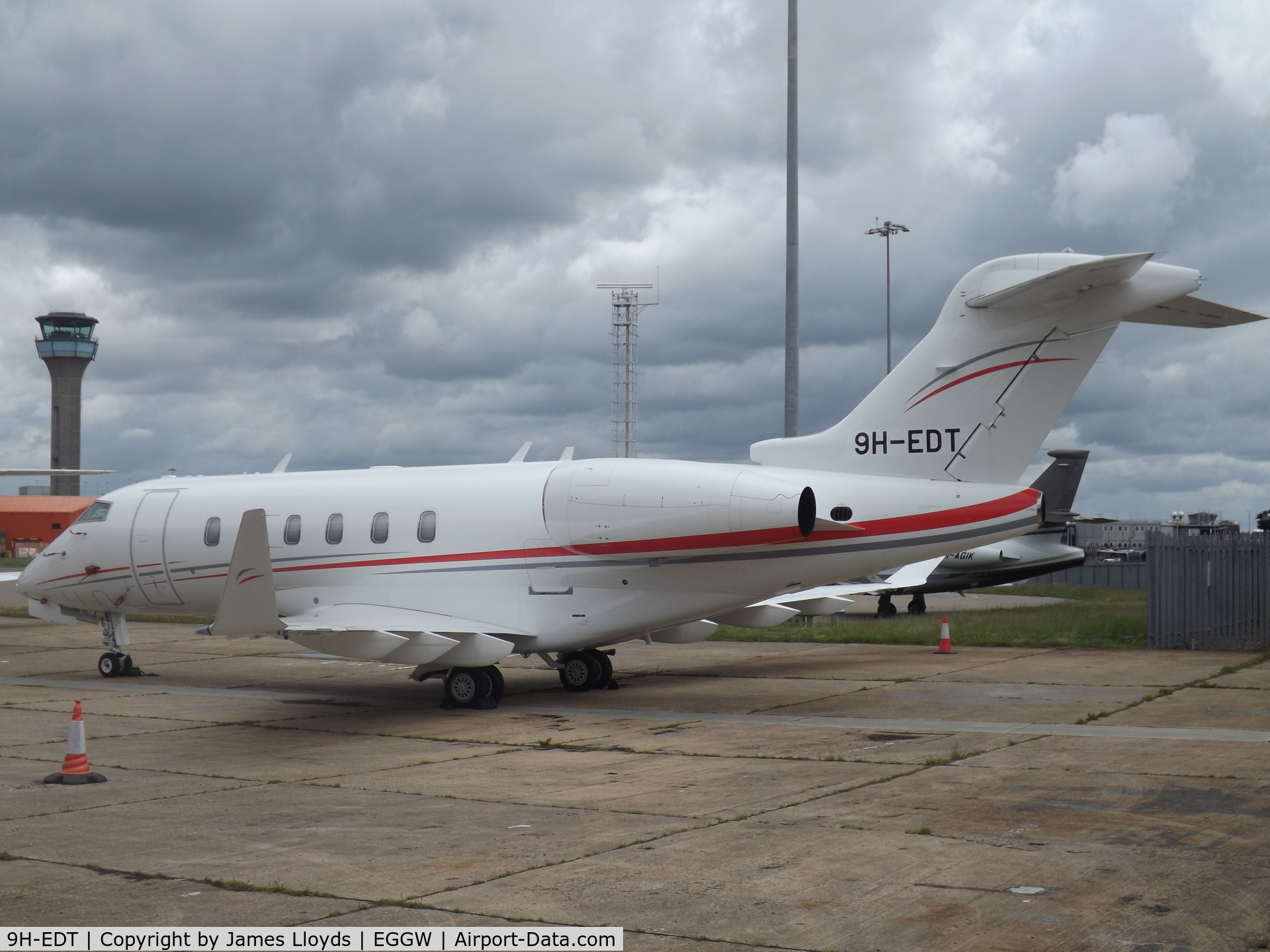 9H-EDT, 2016 Bombardier Challenger 350 (BD-100-1A10) C/N 20650, Parked up at Luton Airport.