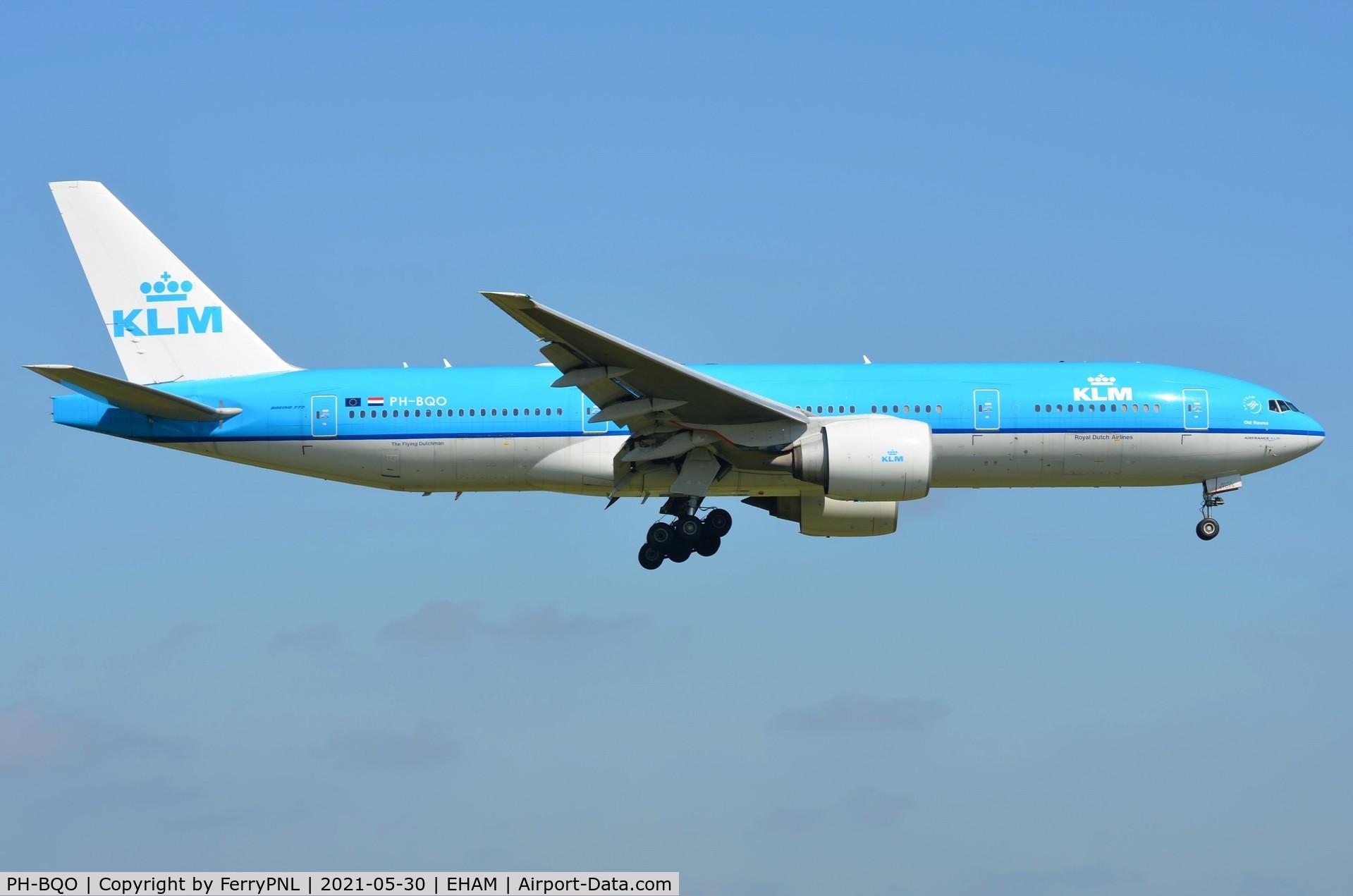PH-BQO, 2007 Boeing 777-206/ER C/N 35295, KLM B772 landing