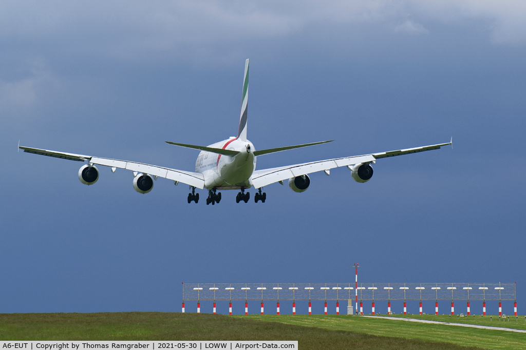 A6-EUT, 2016 Airbus A380-842 C/N 236, Emirates Airbus A380
