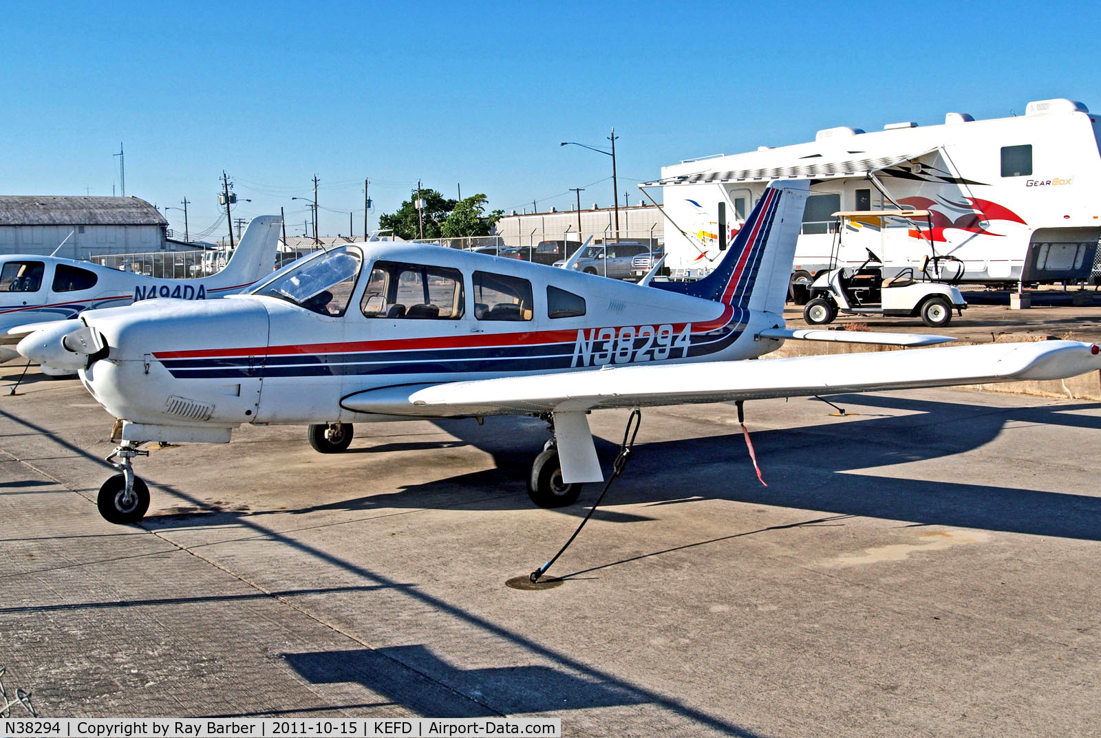 N38294, 1977 Piper PA-28R-201 Cherokee Arrow III C/N 28R-7737087, N38294   Piper PA-28R-201 Cherokee Arrow III  [28R-7737087] Houston-Ellington Field~N 15/10/2011