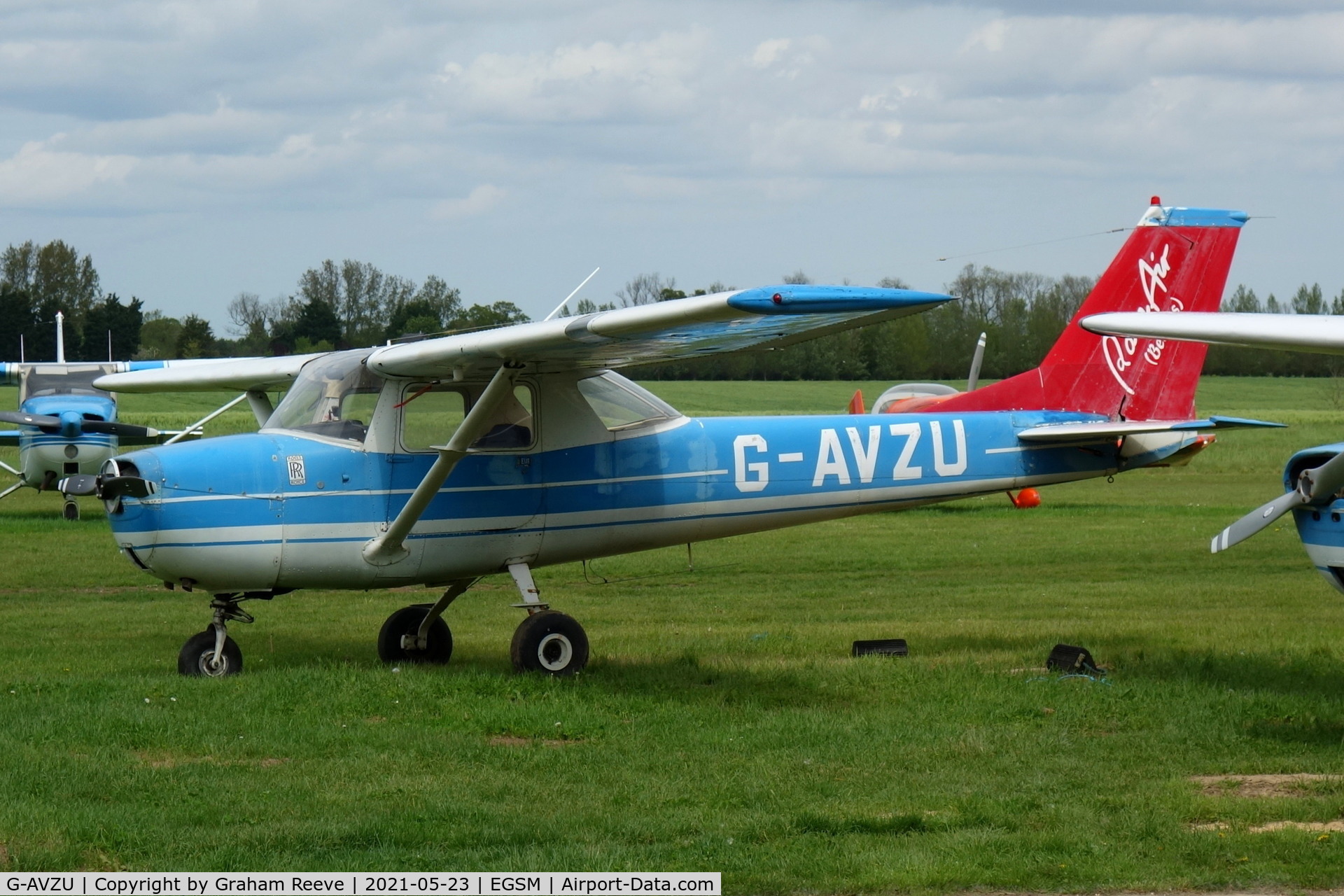 G-AVZU, 1967 Reims F150H C/N 0283, Parked at Beccles.