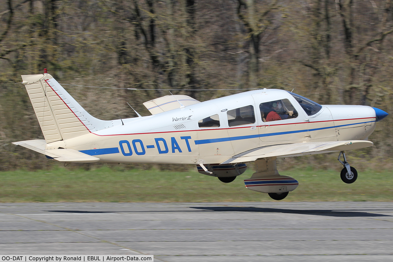 OO-DAT, 1980 Piper PA-28-161 Cherokee Warrior II C/N 28-8016066, at ebul