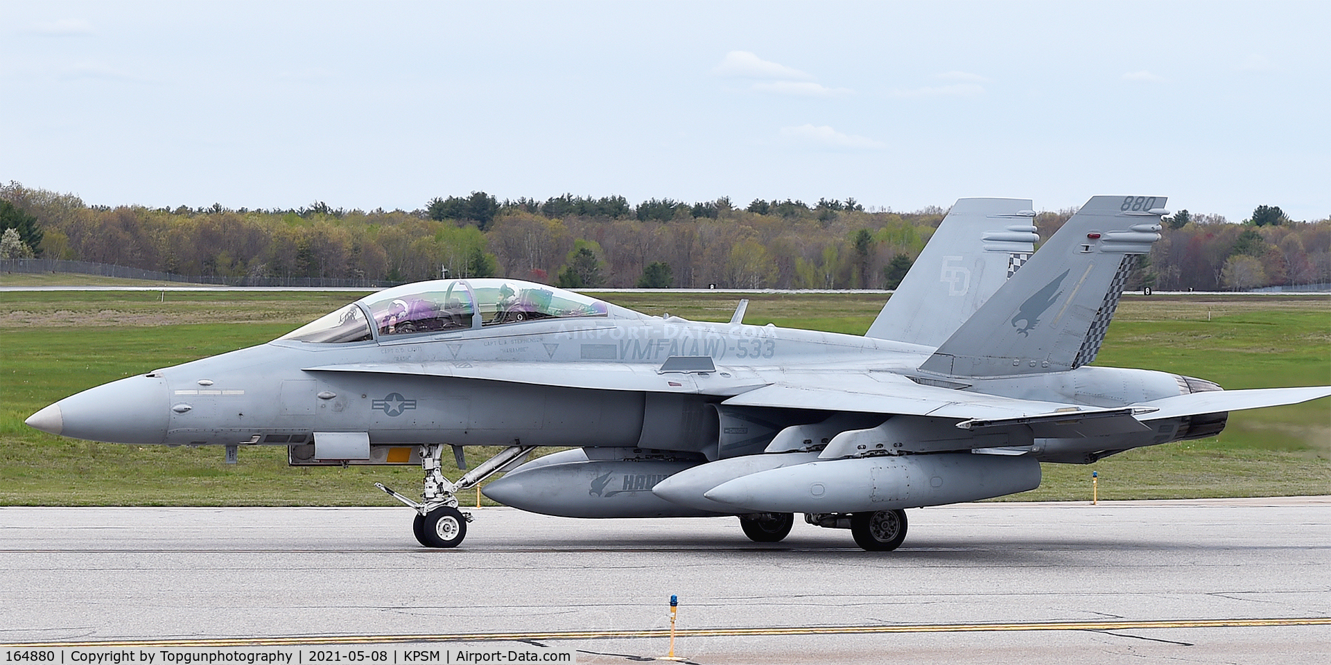 164880, McDonnell Douglas F/A-18D Hornet C/N 1212/D121a, VMFA(AW)-533  HAWK89