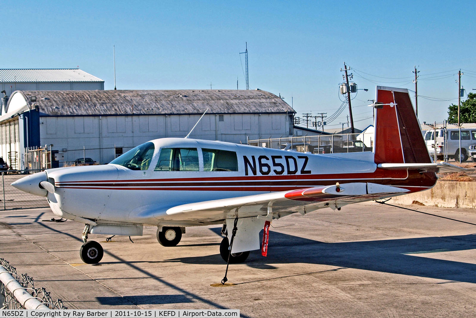 N65DZ, 1965 Mooney M20C Ranger C/N 2926, N65DZ   Mooney M20C Mark 21 [2926] Houston-Ellington Field~N 15/10/2011