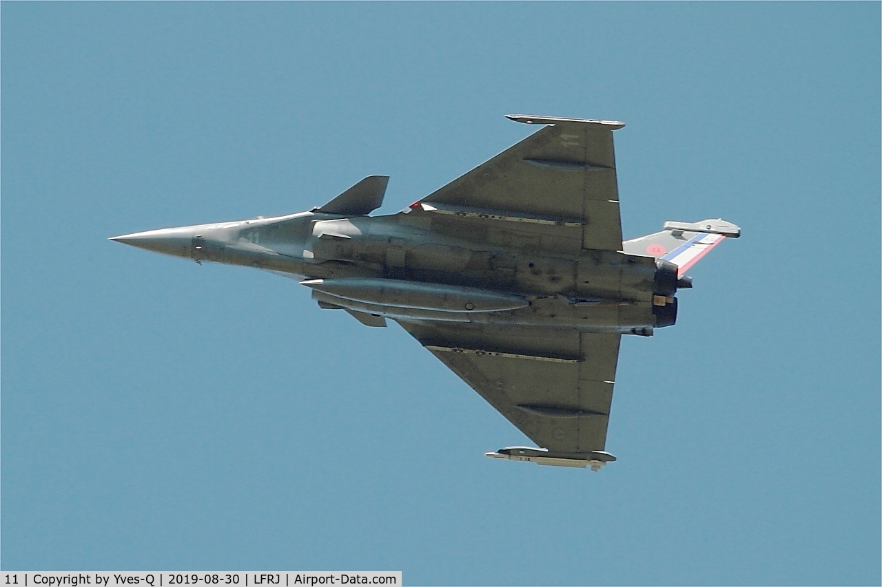 11, Dassault Rafale M C/N 11, Dassault Rafale M, Break over Landivisiau Naval Air Base (LFRJ)