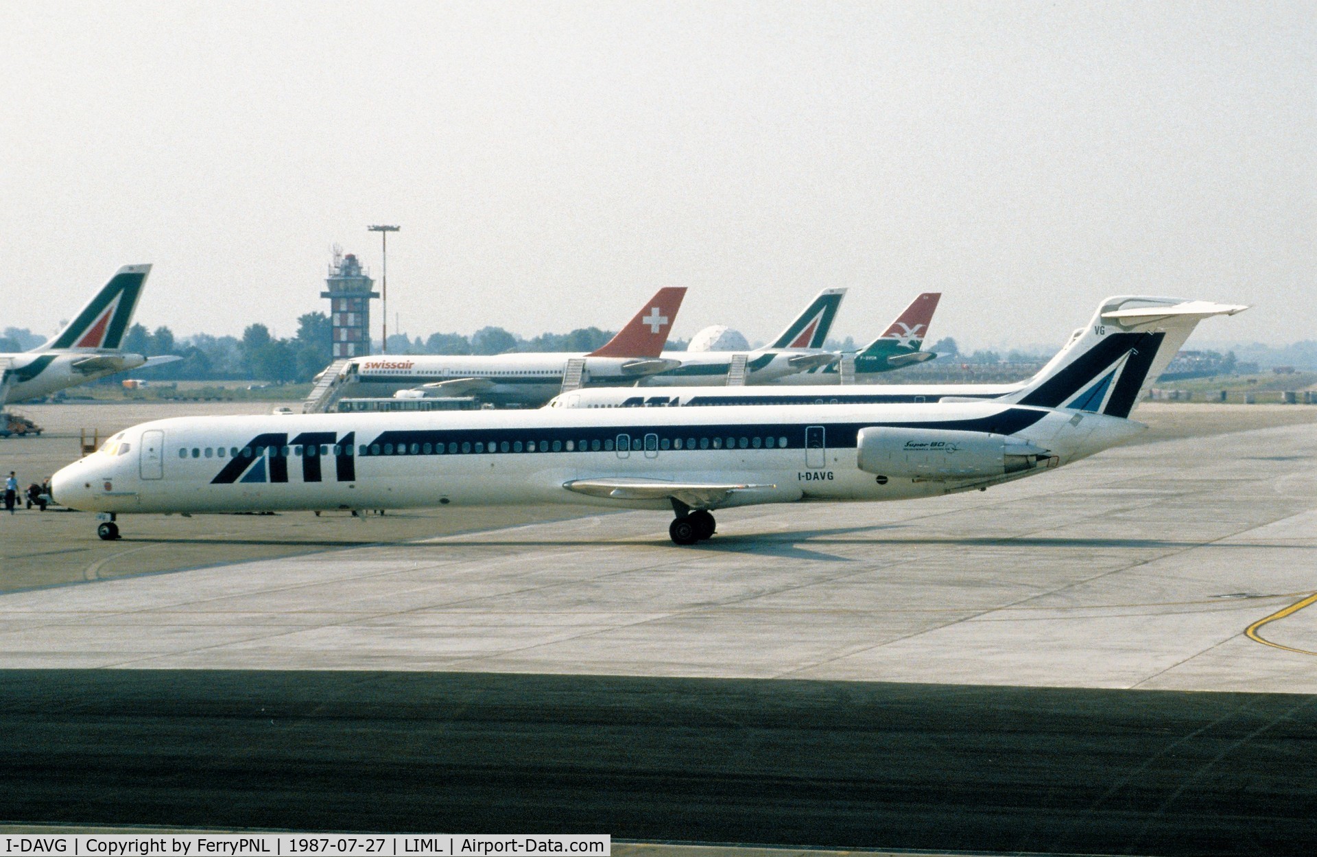 I-DAVG, 1986 McDonnell Douglas MD-82 (DC-9-82) C/N 49220, ATI MD82 arriving in LIN