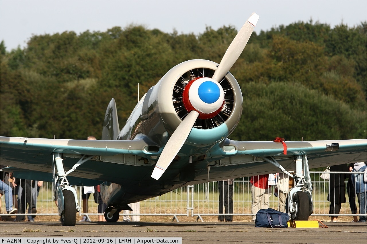 F-AZNN, Yakovlev Yak-11 C/N 25 III/05, Yakovlev Yak-11, Static Display, Lann Bihoué Naval Air Base (LFRH - LRT)  Open day 2012