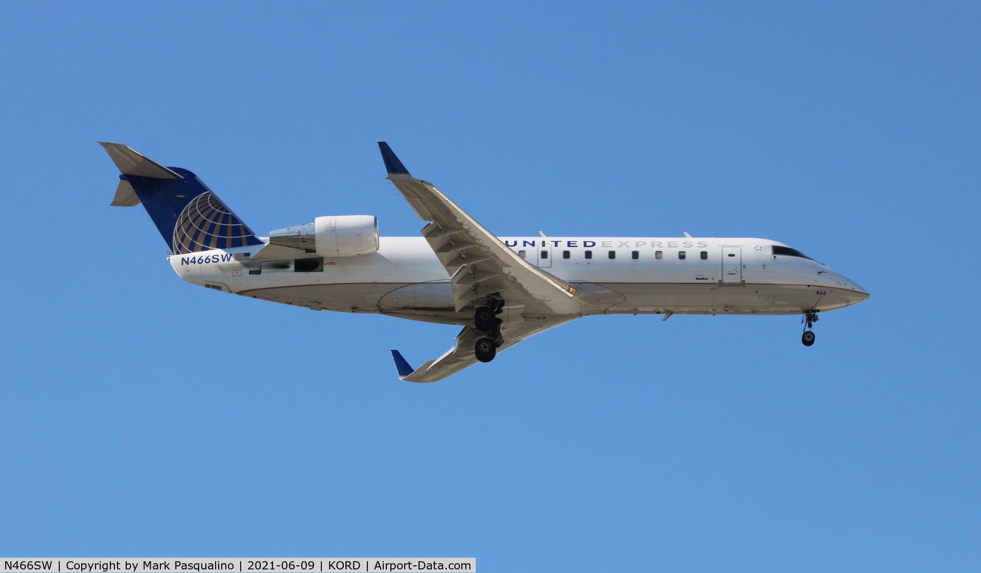 N466SW, 2003 Bombardier CRJ-200ER (CL-600-2B19) C/N 7856, CL-600-2B19