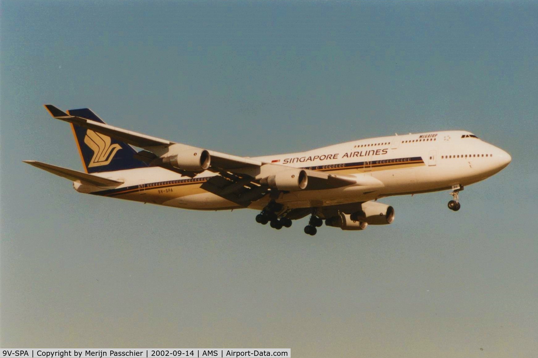 9V-SPA, Boeing 747-412 C/N 26550, Bought Photo