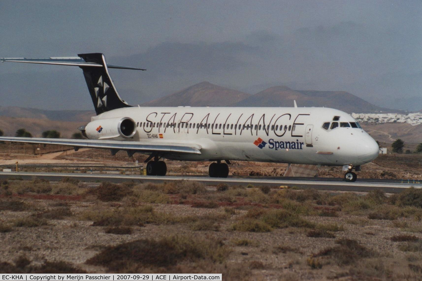 EC-KHA, 1998 McDonnell Douglas MD-87 (DC-9-87) C/N 49611, bought photo
