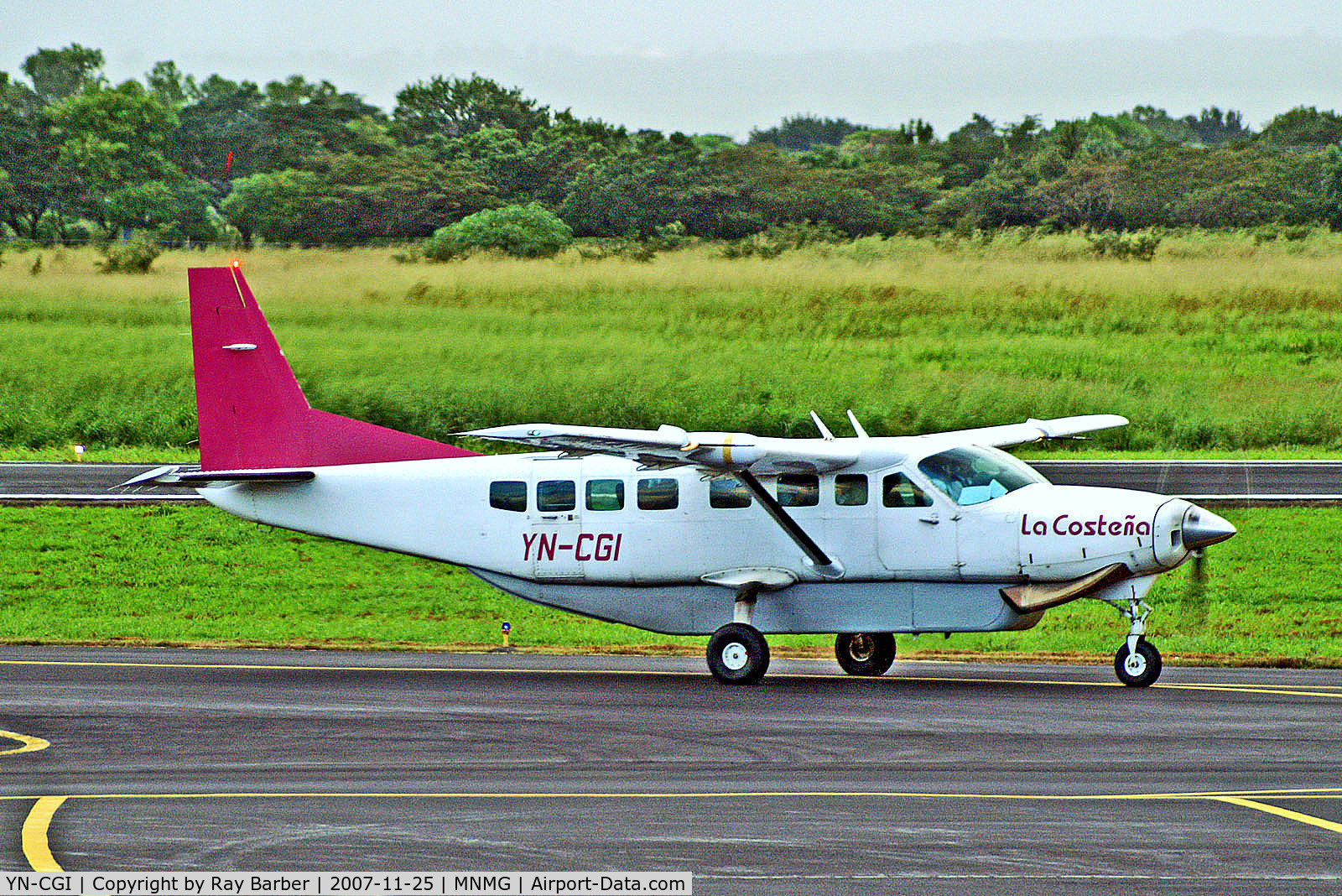 YN-CGI, 1997 Cessna 208B Grand Caravan C/N 208B0638, YN-CGI   Cessna 208B Grand Caravan [208B-0638] (La Costena) Managua-Int'l~YN 25/11/2007