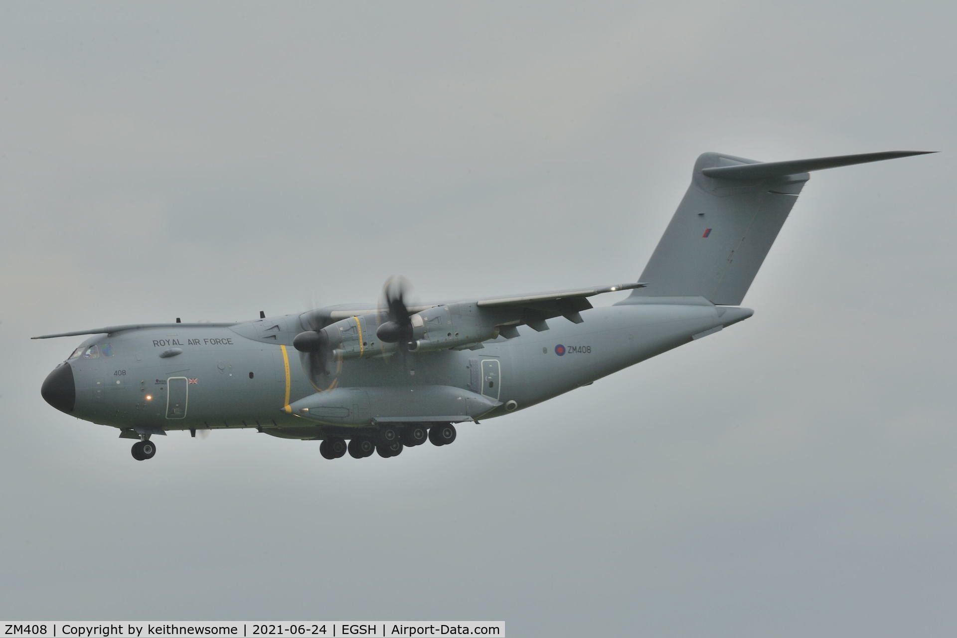 ZM408, 2015 Airbus A400M Atlas C.1 C/N 027, ILS approach to runway 27