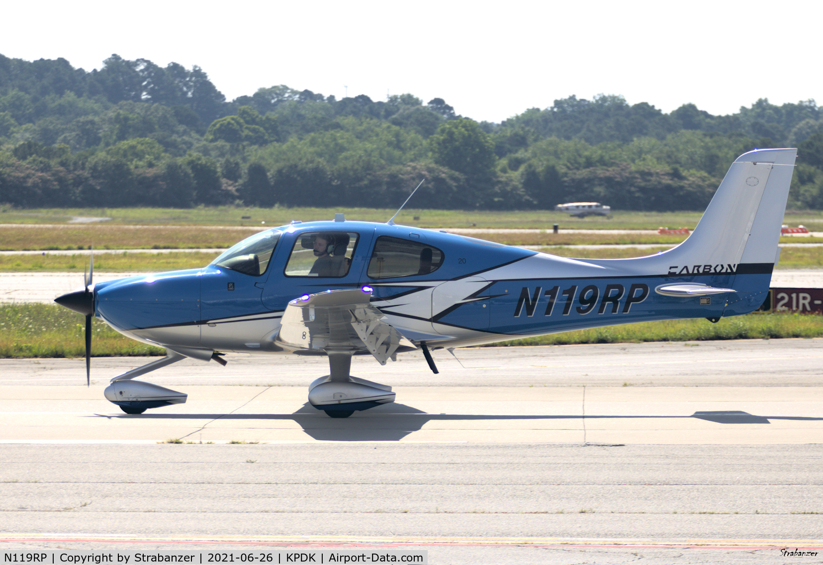 N119RP, 2018 Cirrus SR20-G6 C/N 2457, Taxiing in after a flight from Jackson County KJCY