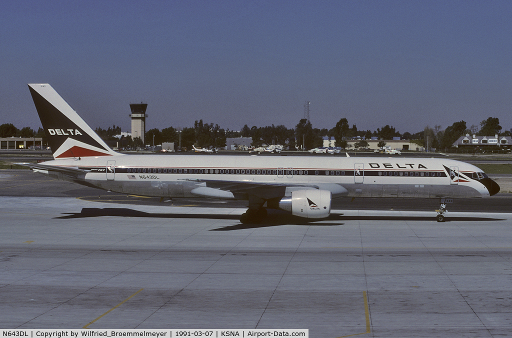 N643DL, 1989 Boeing 757-232 C/N 23997, SCAN of Kodak 64 Slide

Delta Air Lines