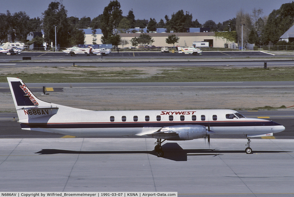 N686AV, Fairchild SA-227AC Metro III C/N AC686, SCAN of Kodak 64 Slide.

SkyWest Airlines